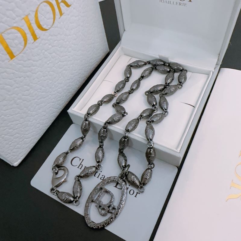 chr1st1an D10r necklaces